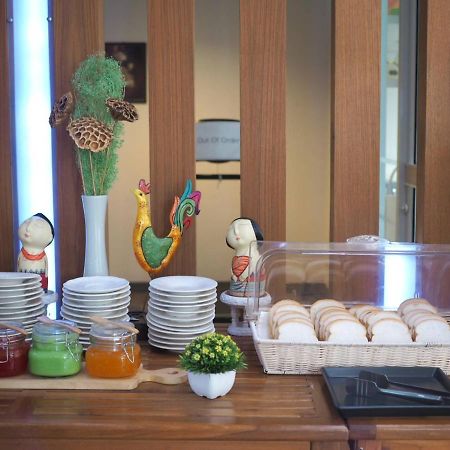 We Briza Hotel Chiangmai Chiang Mai Exterior photo