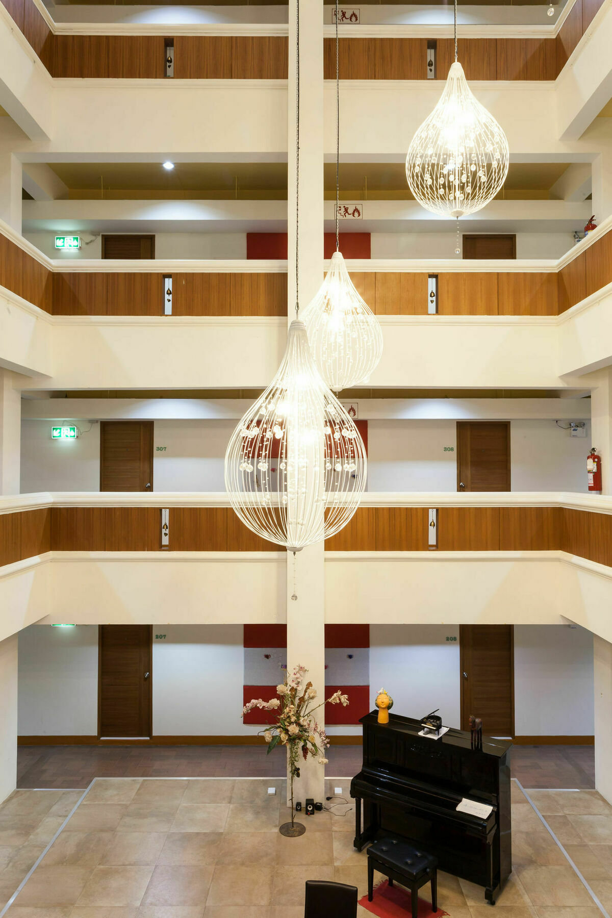 We Briza Hotel Chiangmai Chiang Mai Exterior photo